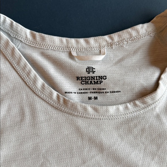 Reigning Champ Performance Tee (M) - Picture 2 of 4
